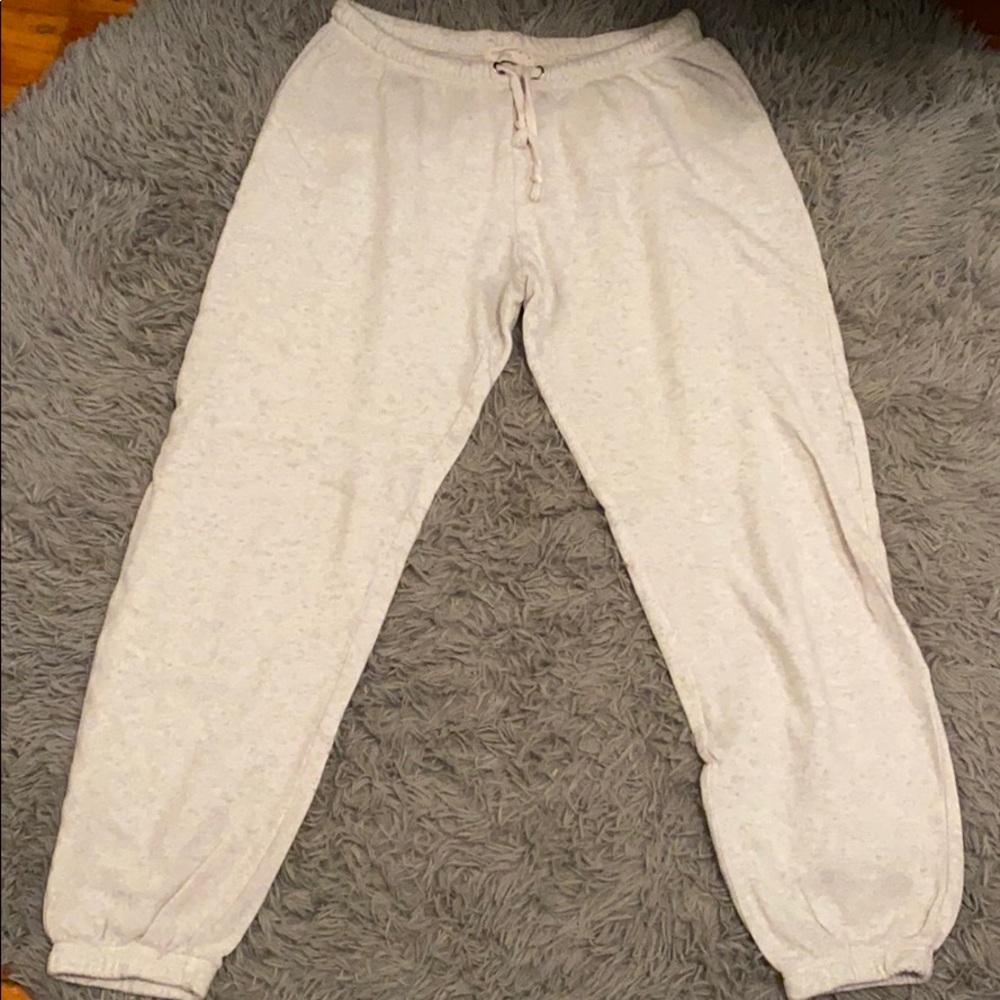 White/cream sweatpants